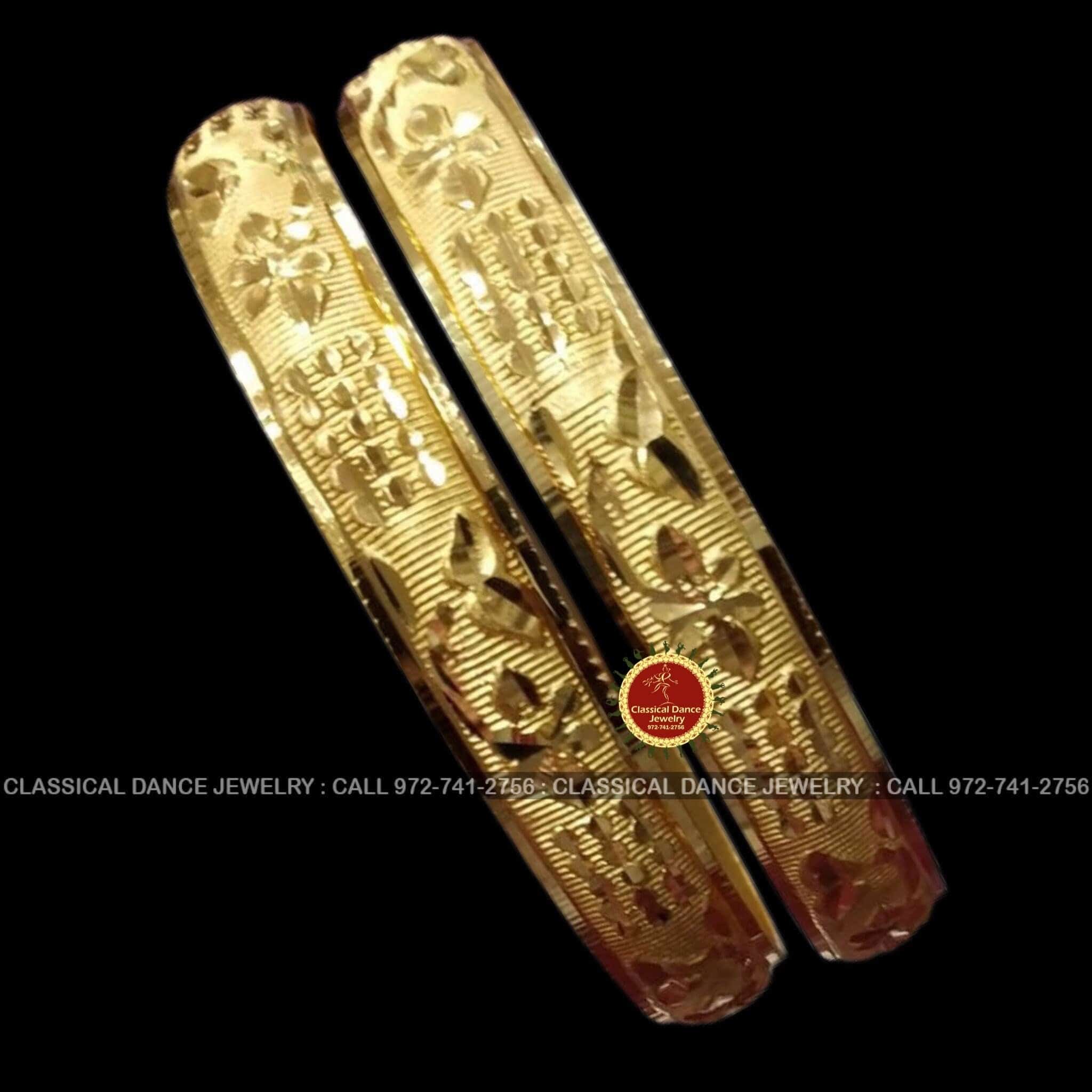 Amazon.com: Sakytal Boho Gold Bangle Bracelet Set Indian Multi Layered Bangles  Bracelets Stackable Textured Bracelet for Women (Set A): Clothing, Shoes &  Jewelry